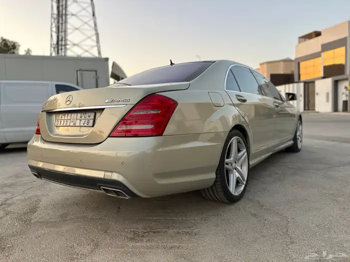 مرسيدس بانوراما مخزن بحالة الوكالة ممشى 77 الف s600 3