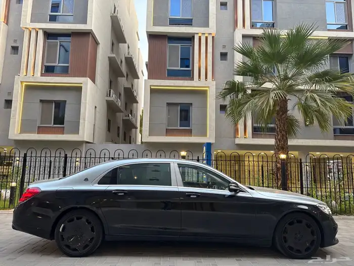 Mercedes مايباخ 2017 6