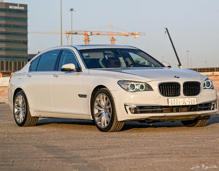بي ام دبليو 740Li 0