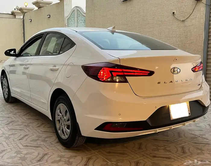 هيونداي النترا 2020 بحالة الوكالة 2.0cc 3