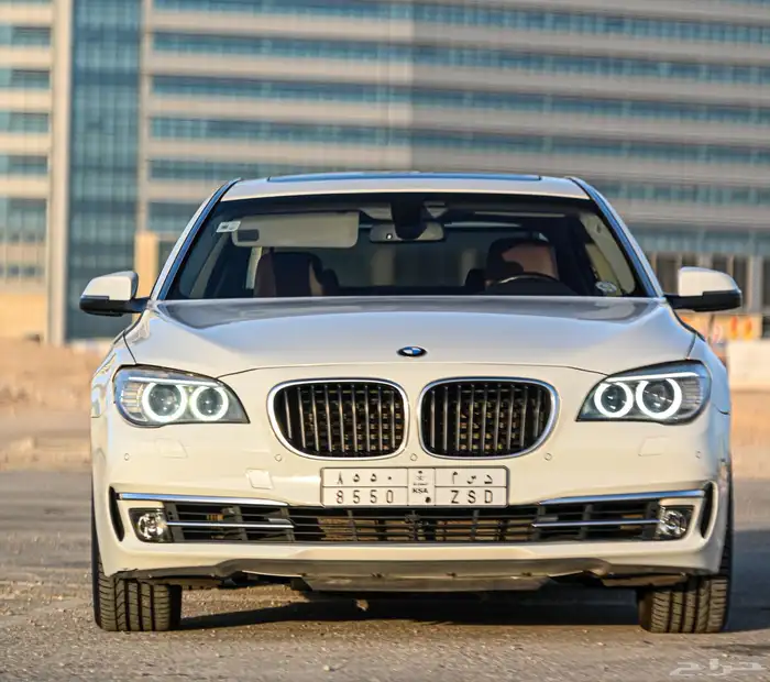 بي ام دبليو 740Li 1