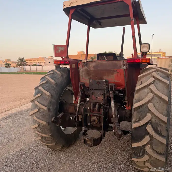 للبيع حراثه فيات 3