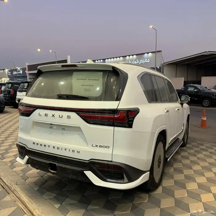 لكزس LX600 - أف سبورت - بريمي - 2025 10