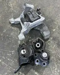 قطع غيار المازدا 35