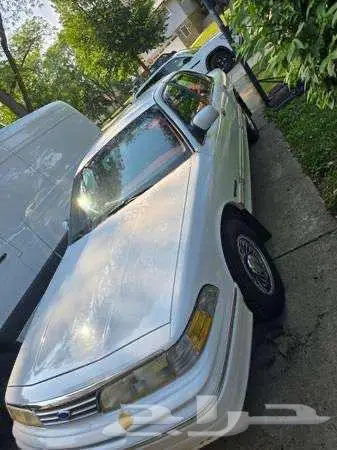 للبيع فاكتوريا موديل 1993 Ford Crown Victoria LX 2