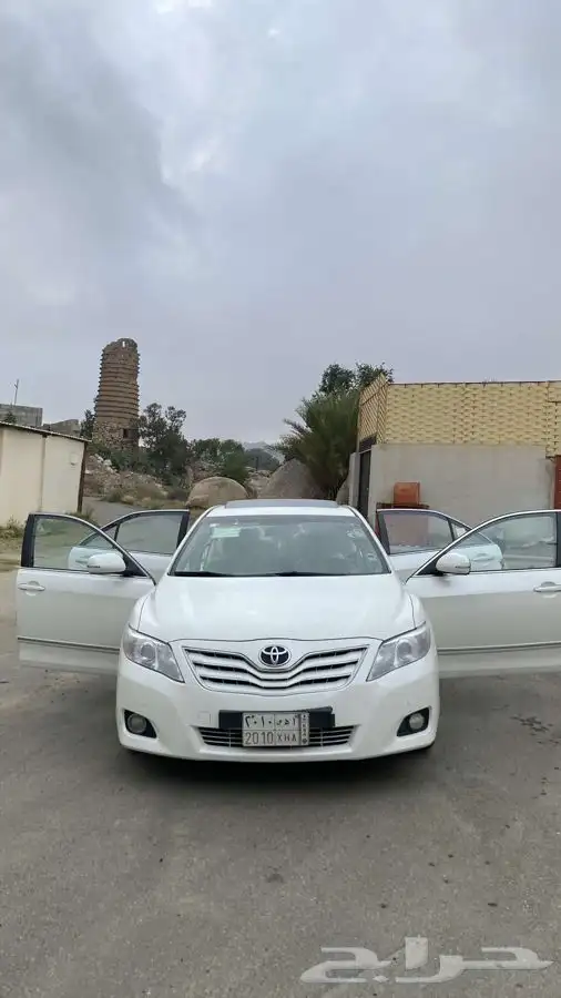 كامري 2010 تحمل لوحه مميزه 10
