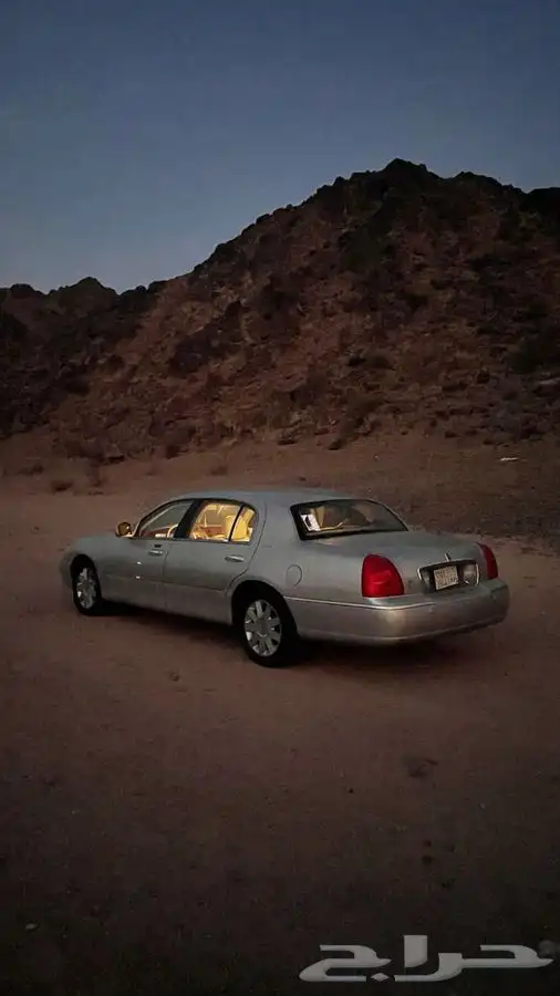 لينكون تاون كار 2004 سعودي 3