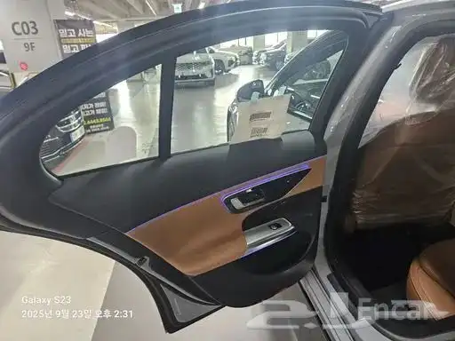 مرسيدس E200 AMG - 2026 5
