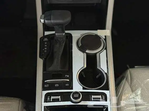 كيا ك 5 KIA K5 2026 نص فل ( عرض اسطوري ) 11