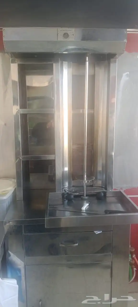 بوفيه جاهزة للبيع بكامل معداتها 8