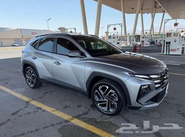 هيونداي توسان 2025 1.6 فئة الكومفورت 8