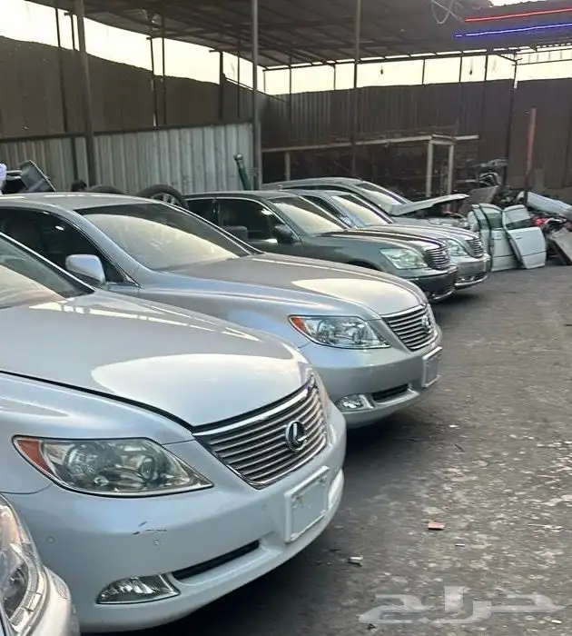 تشليح قطع غيار لكزس ls 460 0