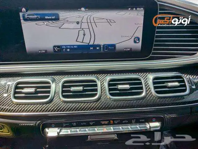 2025 مرسيدس GLS 63 AMG 10