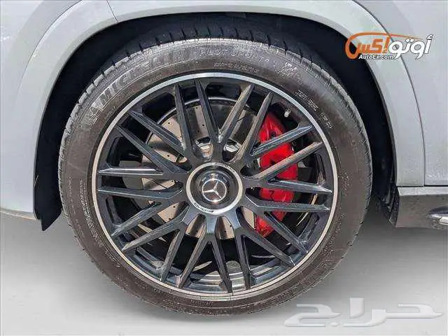 2025 مرسيدس GLS 63 AMG 18
