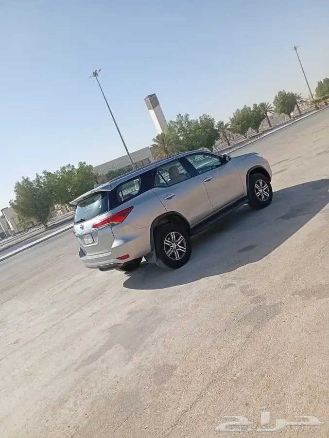للبيع فور شنر 5