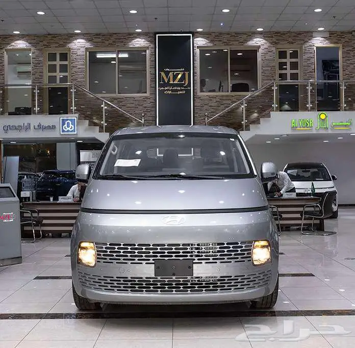 هيونداي ستاريا 2025   3500 CC سياره من المستقبل 0