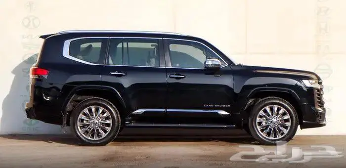 لاندكروزر vxr 2022 للبيع بحالة الوكالة 1