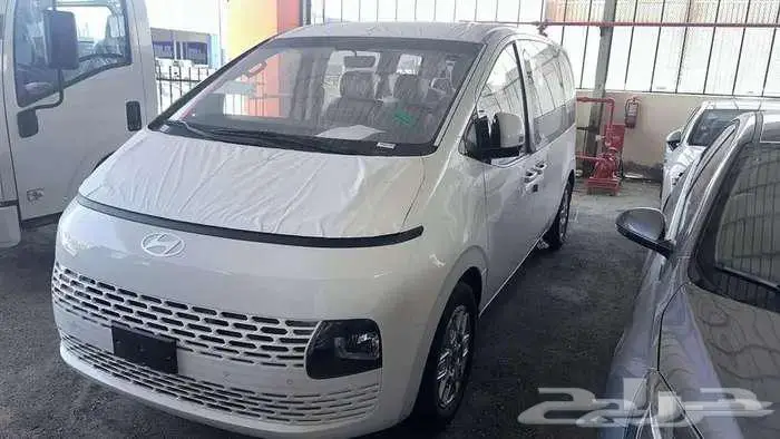 هيونداي ستاريا 9 راكب ديزل موديل 2025 0