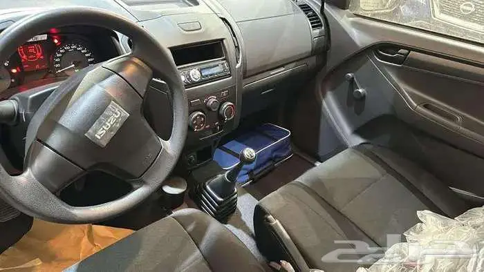 ايسوزو غمارة جوانب موديل 2025 مكينة 1900 تيربو 6