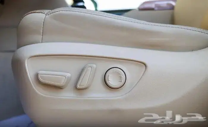 لاندكروزر vxr 2022 للبيع بحالة الوكالة 9
