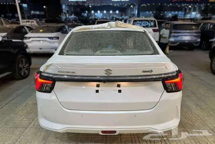 سوزوكى ديزاير استندر 2026 8