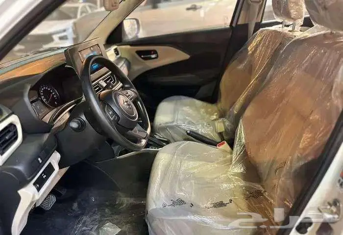 سوزوكى ديزاير استندر 2026 5