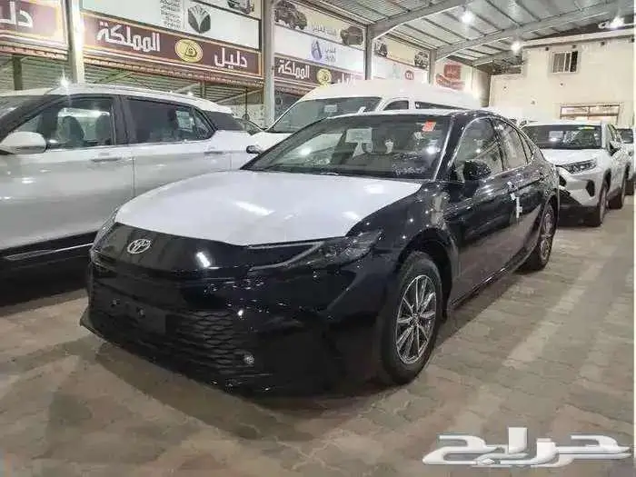 تويوتا كامرى ستاندر E بنزين 2025 ضمان سعودى 4