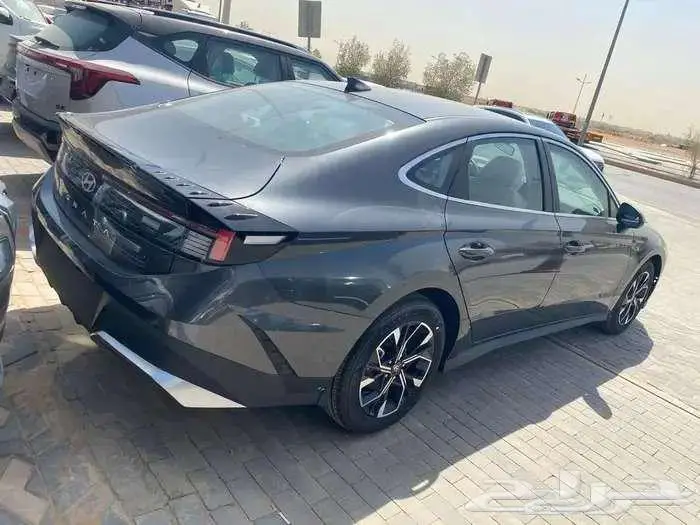 هيونداي سو سو ستاندر (فليت ) موديل 2025 وارد الوعلان 13
