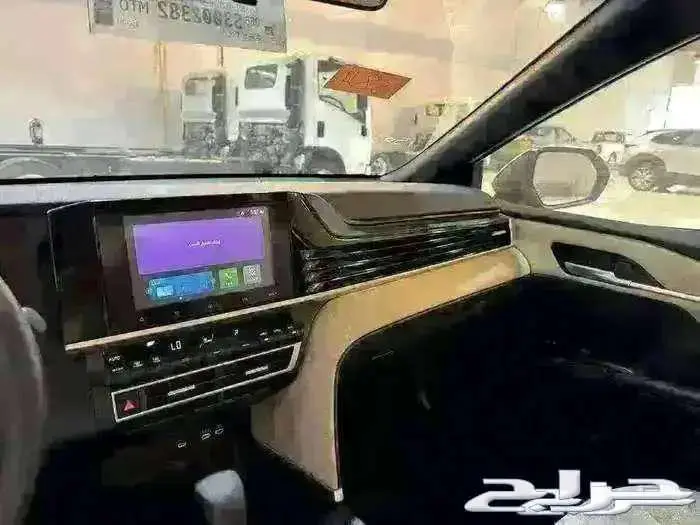 تويوتا كامري E بنزين 2025 جميع الالوان 3