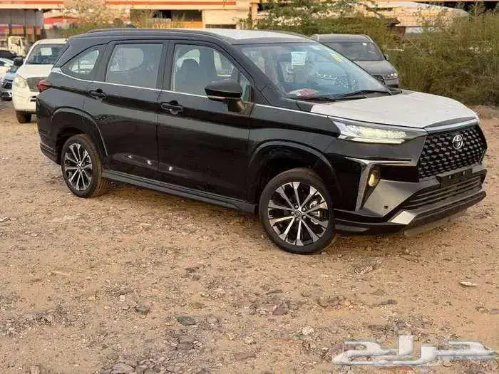 تويوتا فيلوز GLX موديل 2025 2