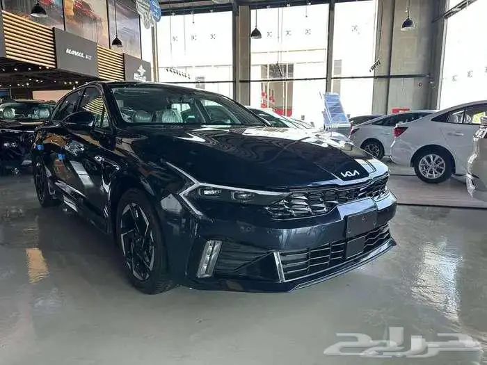 كيا كي 5 نص فل KIA K5 GLS 2026 7
