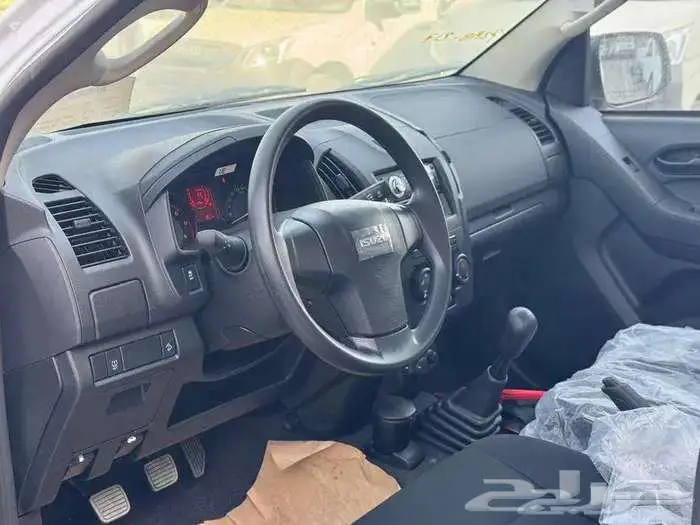 ايسوزو ديماكس غمارة 2025-4X2 زجاج كهرباء 2025 5