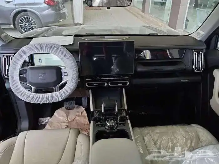 جيتور T1 لاكجري 2025 5