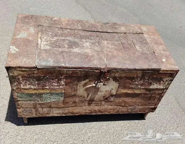 صندوق كبير قديم جدا.. له أكثر من 50 سنة 14