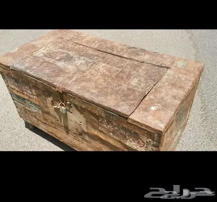 صندوق كبير قديم جدا.. له أكثر من 50 سنة 27