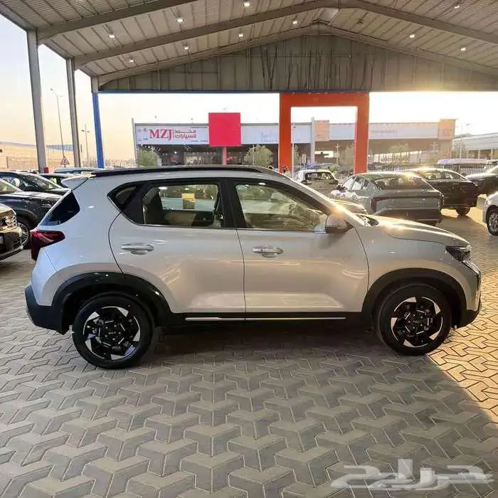 كيا سونيت GLS 2024 نص فل 12