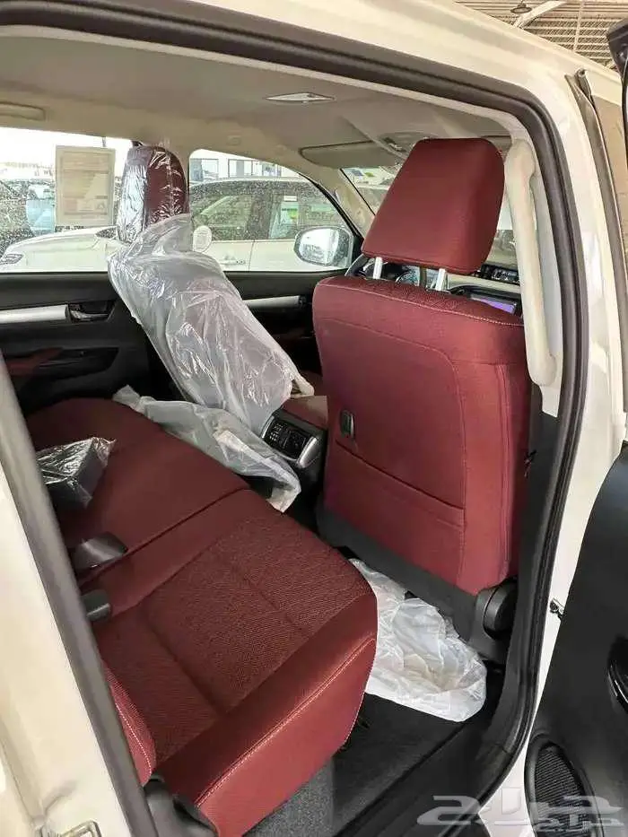 هايلكس غمارتين فل كامل اوتوماتيك SGLX سعودى 2025 8