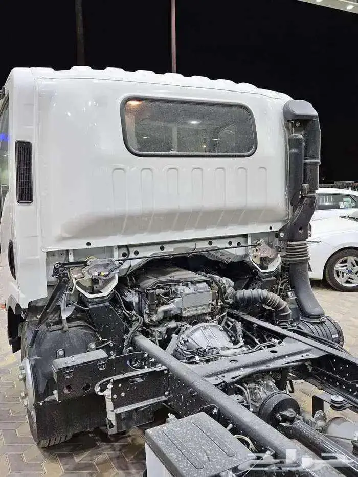 ايسوزو دينا 4 طن شاص طويل 4.95 2025 كاش وأقساط 4