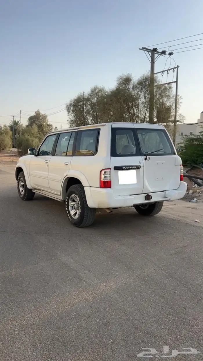 للبيع نيسان بترول 6