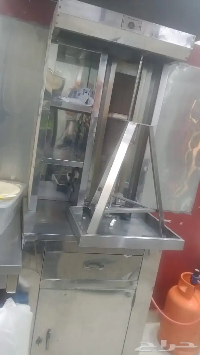 بوفيه جاهزة للبيع بكامل معداتها 0