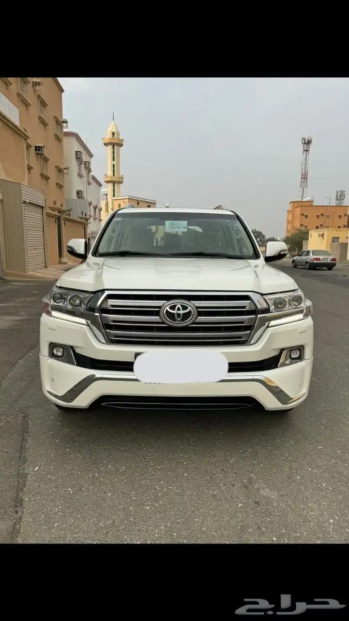 جيب لاندكروزر 7