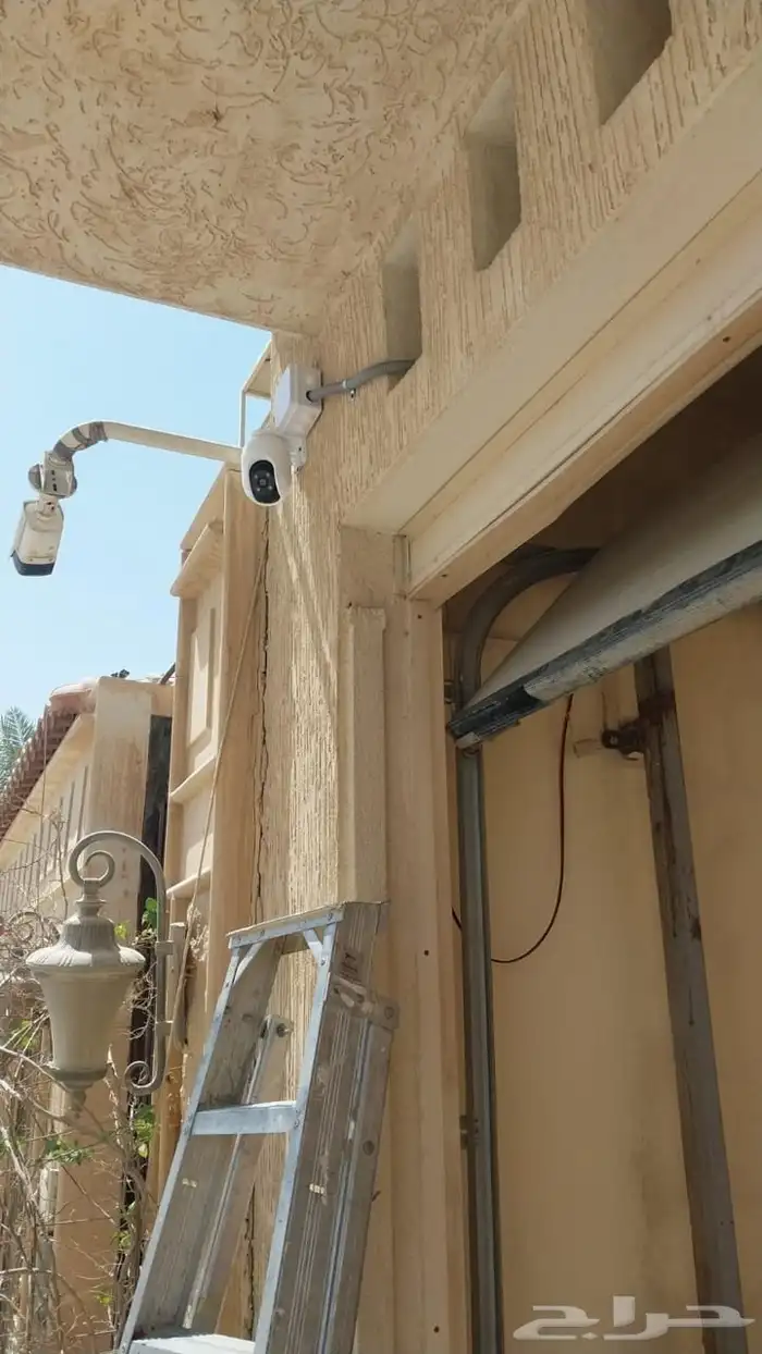 كاميرات مراقبة 5