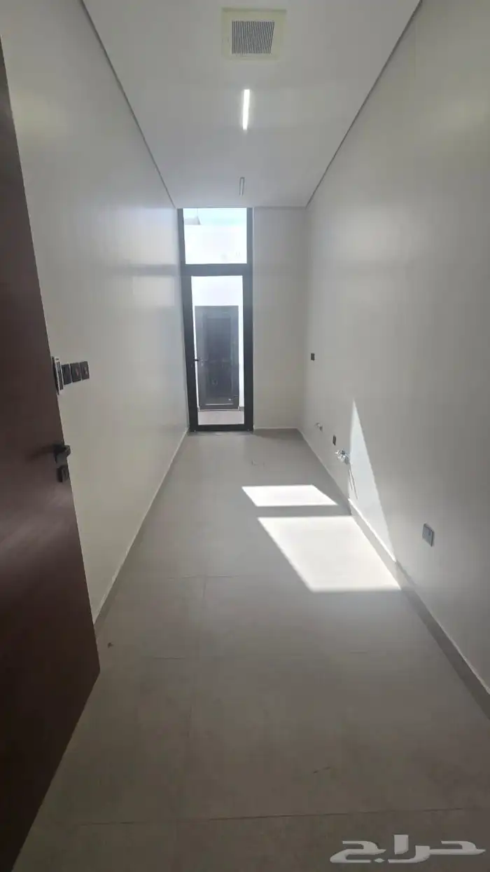 فله فاخره للبيع في حي 8