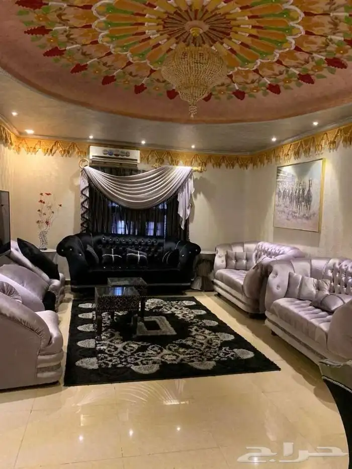 للبيع طقم كنب 5 قطع (كنبة ثلاثية   2 ثنائي   2 مفرد) 3