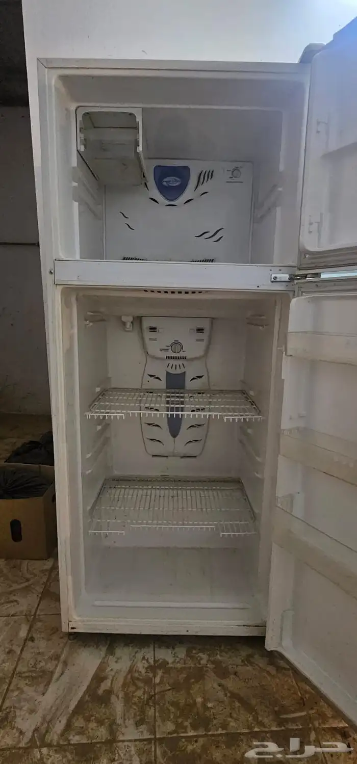 ثلاجه مستخدمه 1