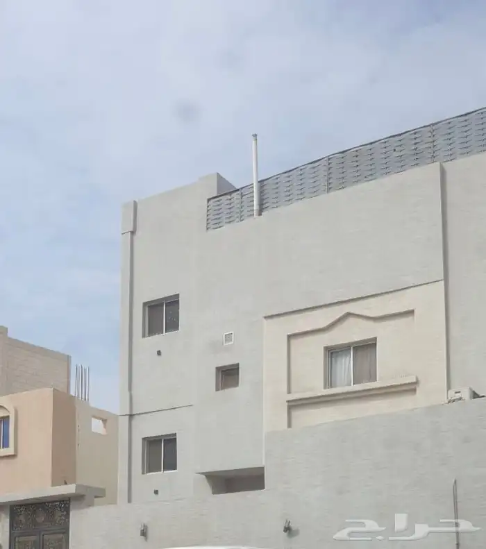 عماره في الرانوناء داخل الحد 0