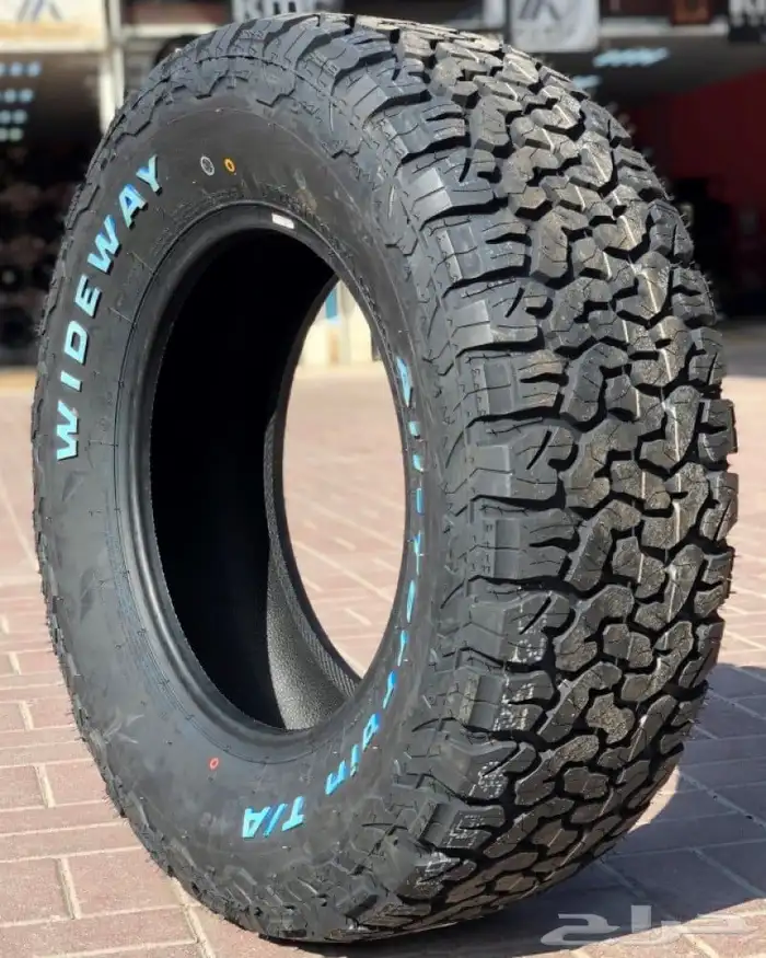 جنوط بلاك راينو مع كفرات وايد واي 5