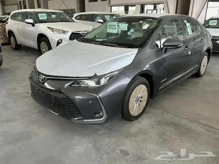 كورولا مطور 2.0 2025 قسط شهري 818 ريال 0