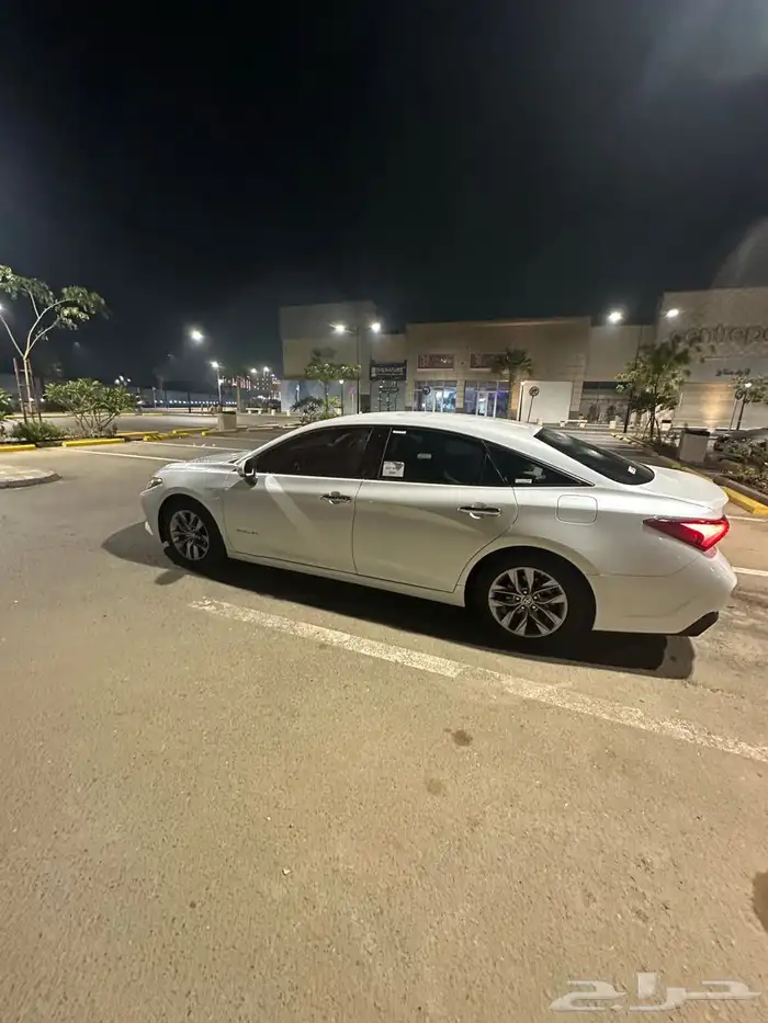 افالون 2022 XLE 1