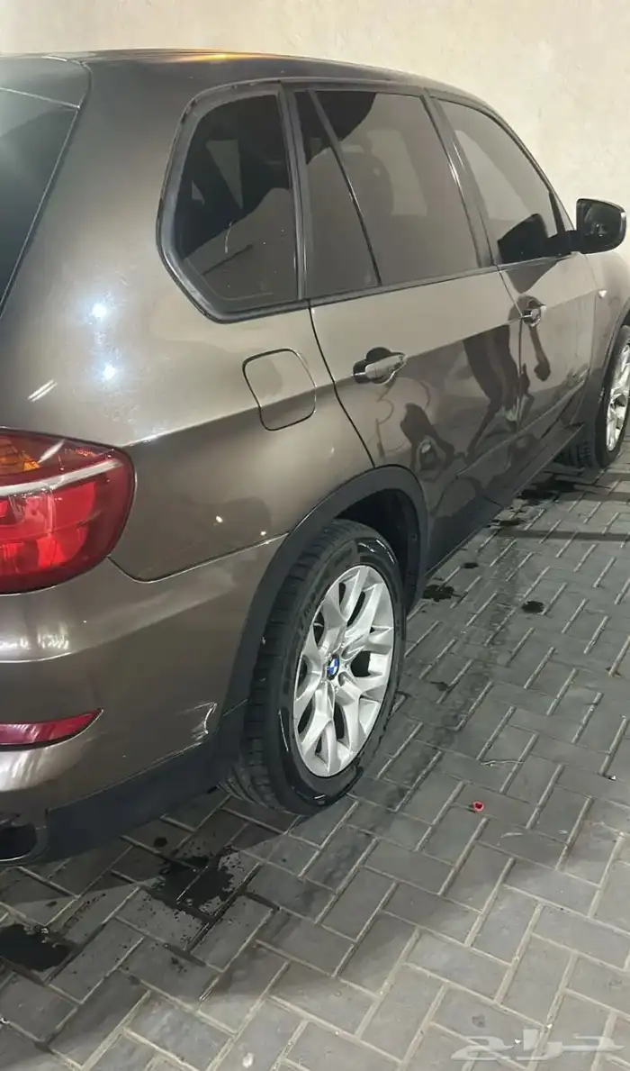 بي ام اكس5 8